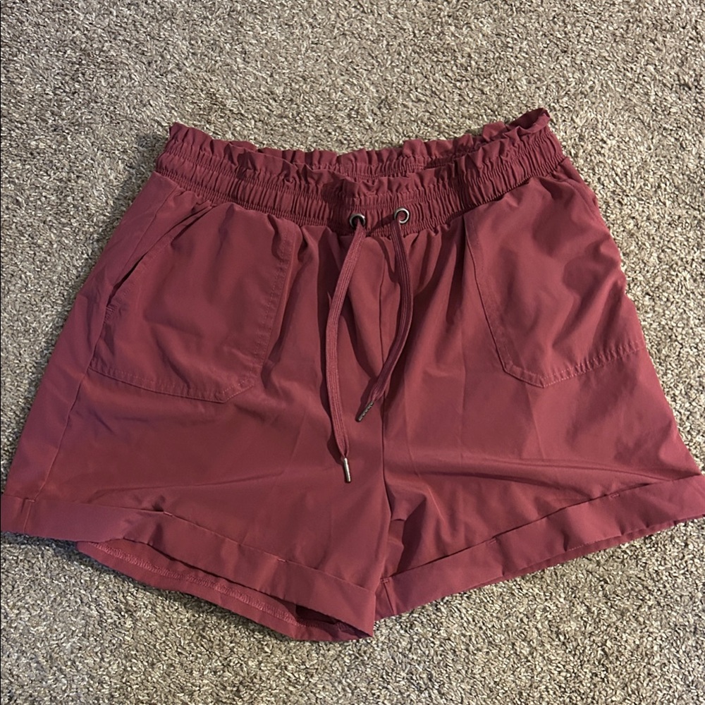 Women's Danskin Drawstring Elastic Waist Shorts, Size Large